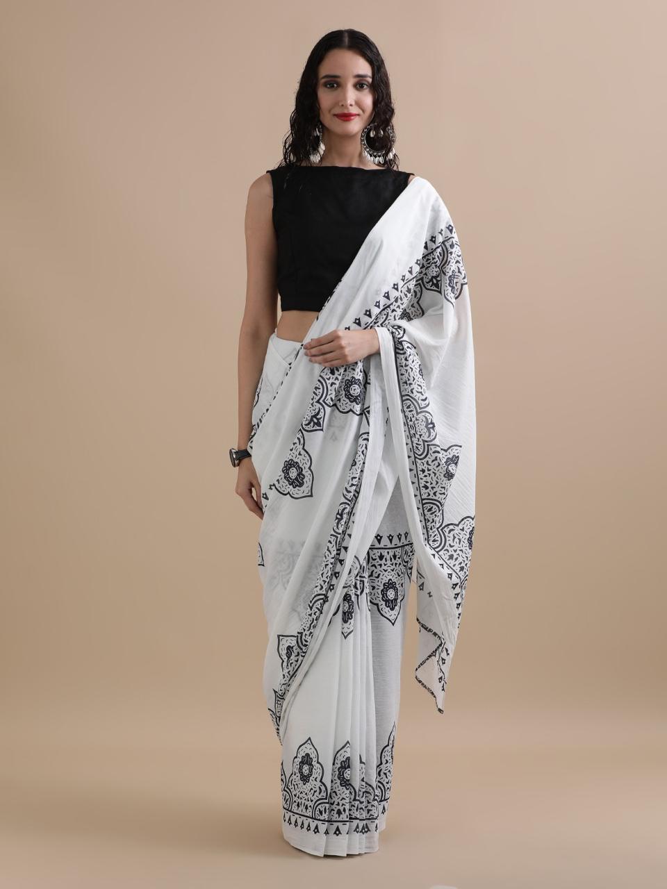Noor – White Handloom Cotton Saree with Black Mughal Motifs