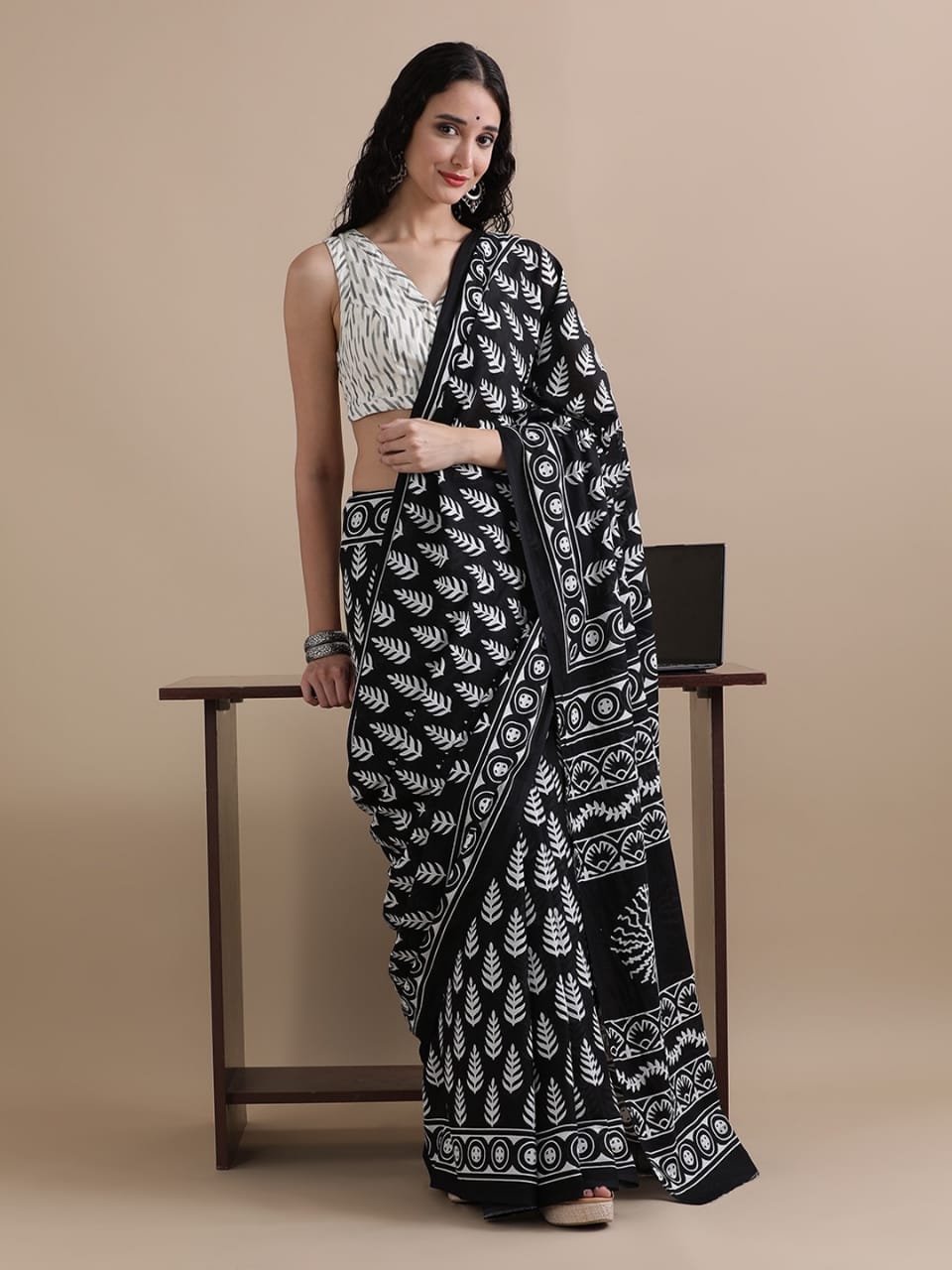 Devika – Black & White Hand Block Printed Mulmul Cotton Saree